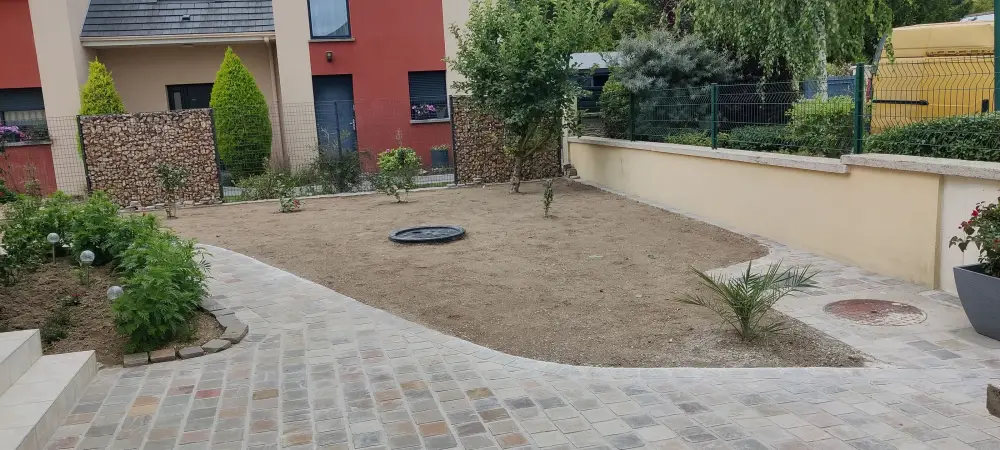 Nivellage - DAP Paysagiste à Reims (2)